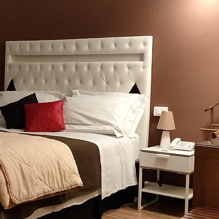 Quari Restaurant & Pizza Hotell
