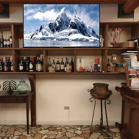Hotell Quari Restaurant & Pizza