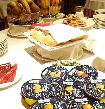 Hotell Quari Restaurant & Pizza 3*