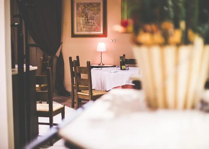 Quari Restaurant & Pizza Hotel 3*
