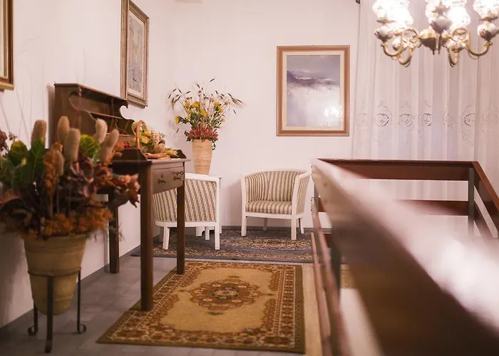 Hotel Quari Restaurant & Pizza 3*