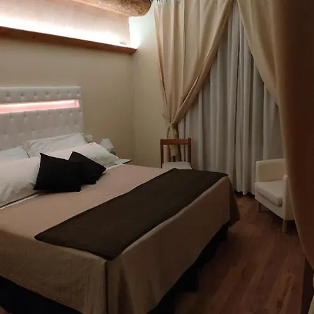 Quari Hotel Restaurant & Pizza 3*