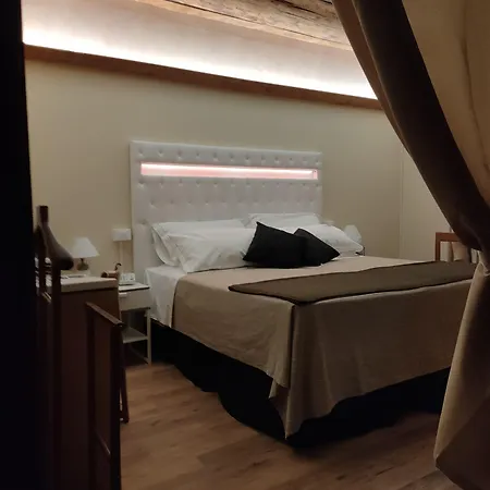 Hotel Quari Restaurant & Pizza 3*