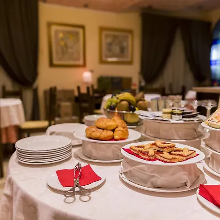 Quari Hotel Restaurant & Pizza 3* Cologna Veneta