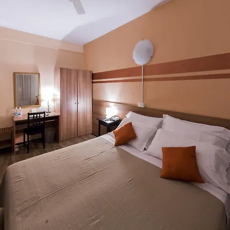 Quari Hotel Restaurant & Pizza Hotel