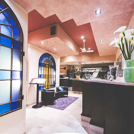 Quari Hotel Restaurant & Pizza Hotel